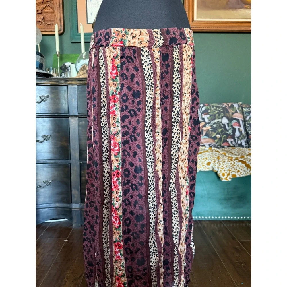 Exclusive‎ by Whispers Maxi Skirt One Size Mixed Leopard Floral Print FLAW